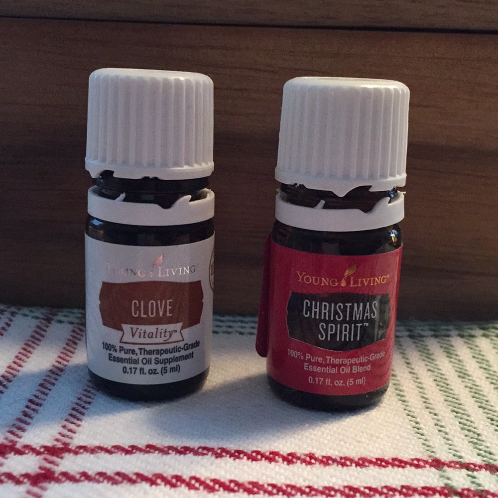 Young Living - Clove Vitality and Christmas Spirit